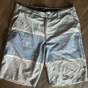 Men’s 31 Volcom Board Shorts/Swim Trunks